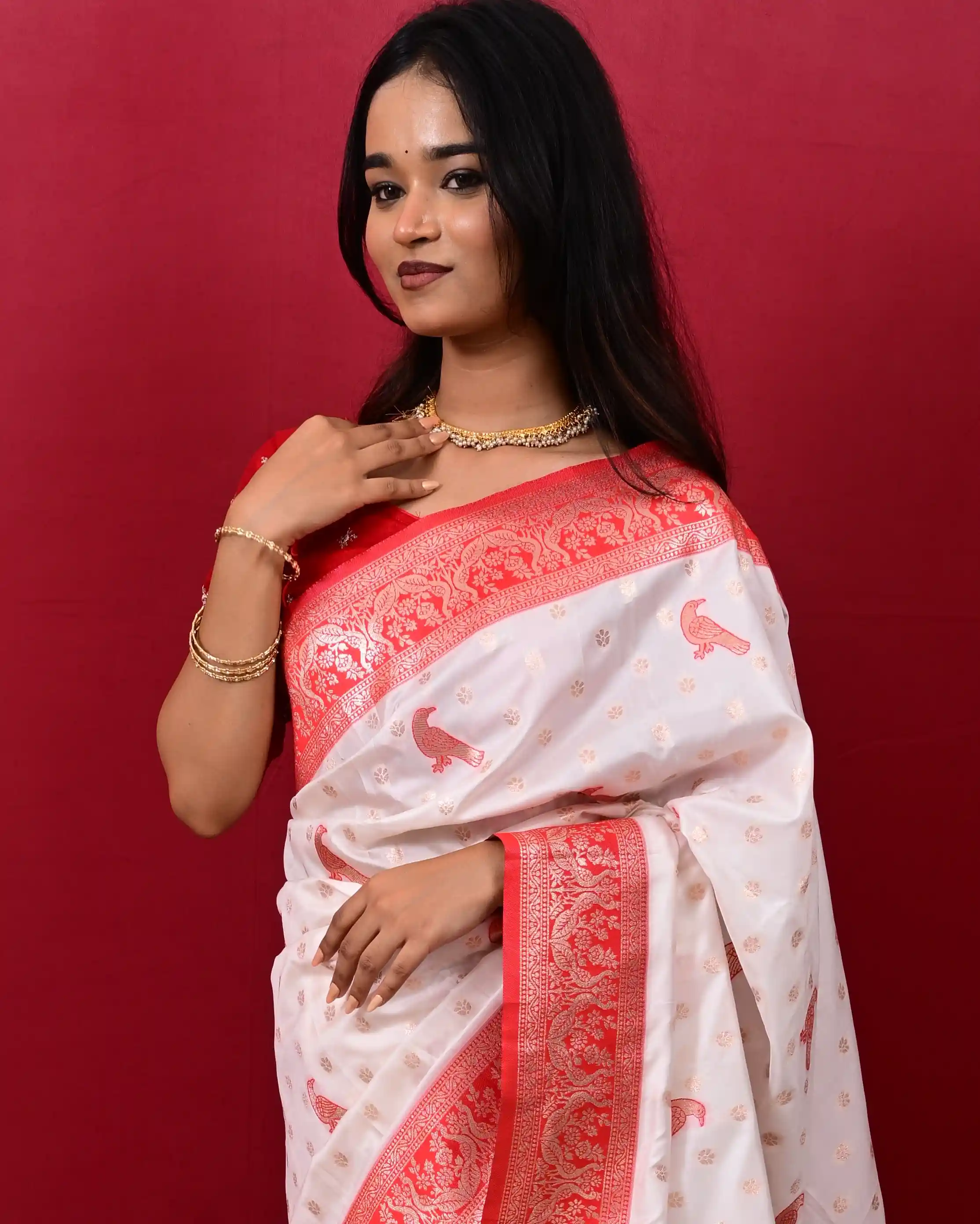 Eternal Grace Red & White Silk Saree