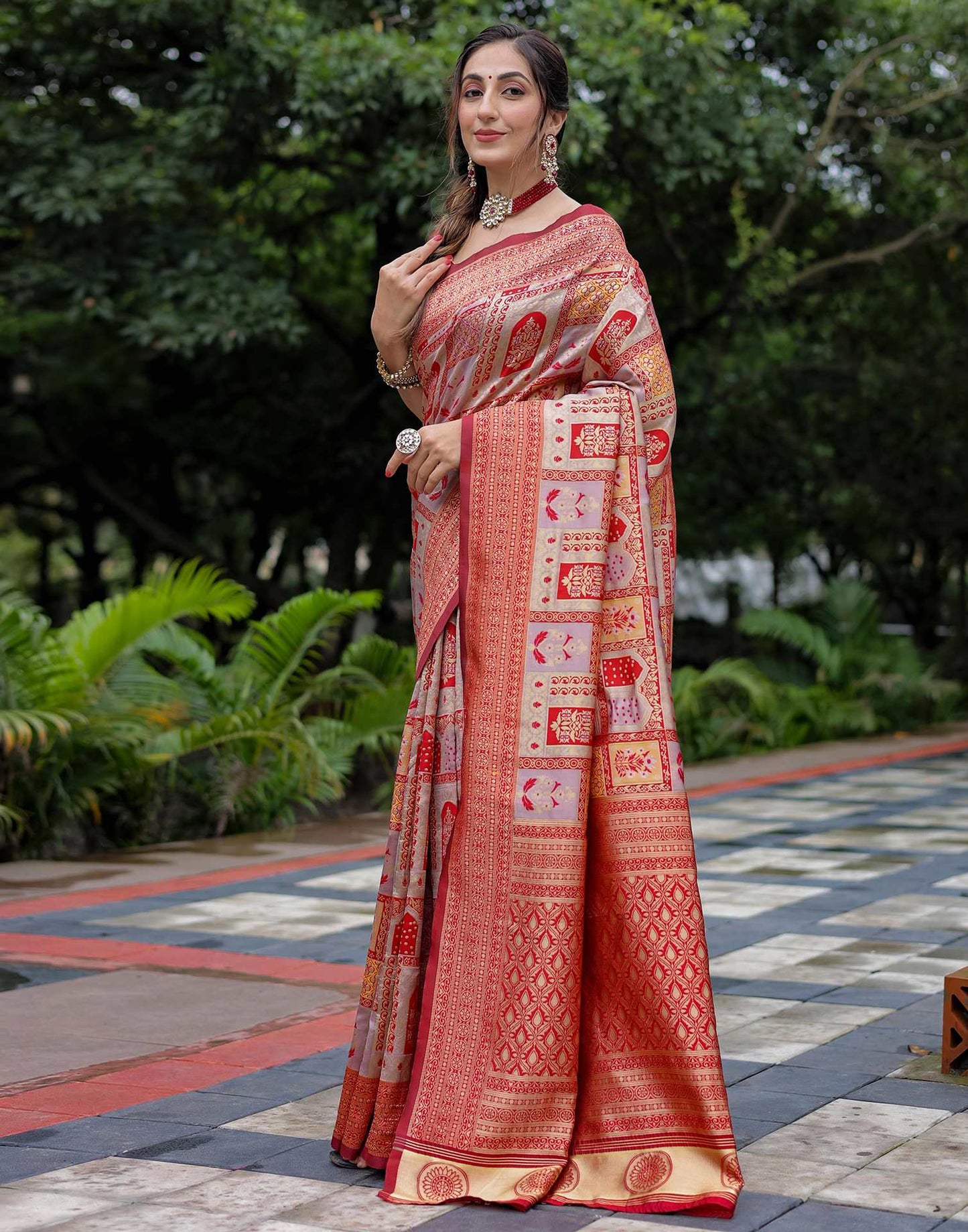 Light Mauve Silk Woven Saree